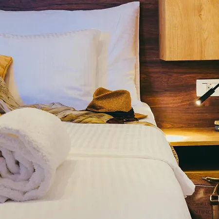 ǁ Corino 比奥格勒·纳·莫鲁