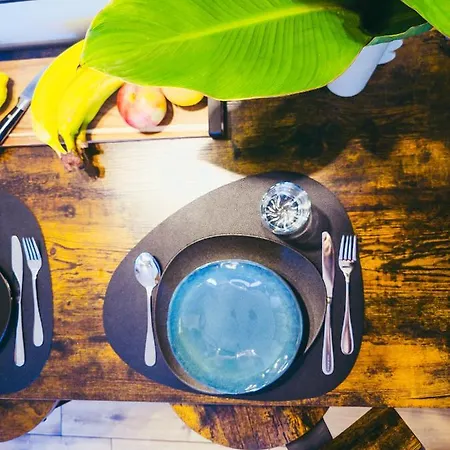 Daire ǁ Corino Biograd Na Moru