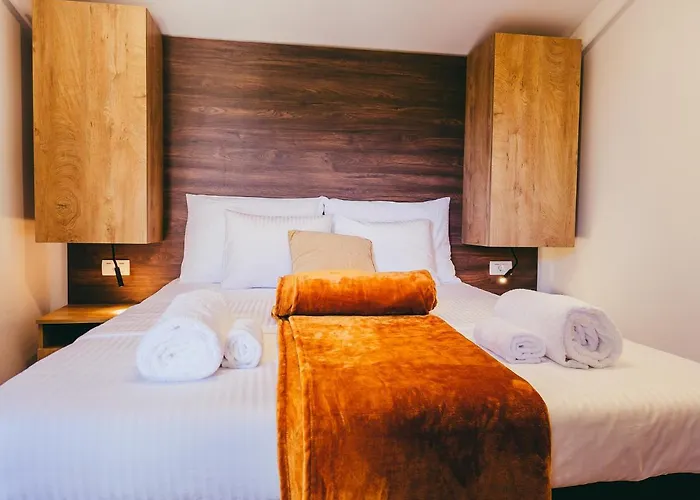 Апартаменты ǁ Corino Биоград-на-Мору