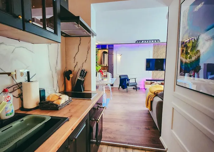 Апартаменты ǁ Corino Биоград-на-Мору