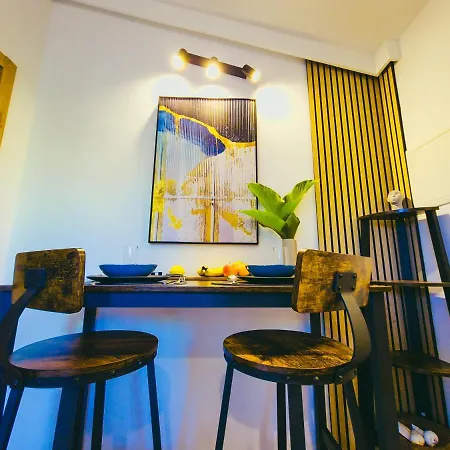 ǁ Corino Biograd Na Moru