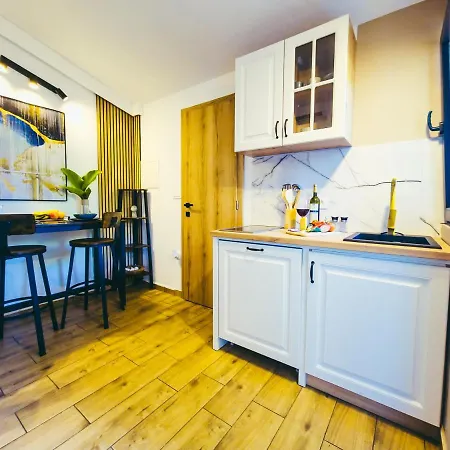 ǁ Corino Apartman *